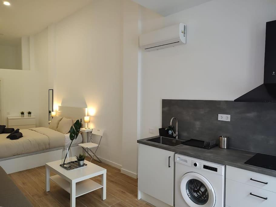 Nuevo Loft En Playa Y Cerca Del Centro, Ac Y Wifi Apartment Valencia Exterior photo